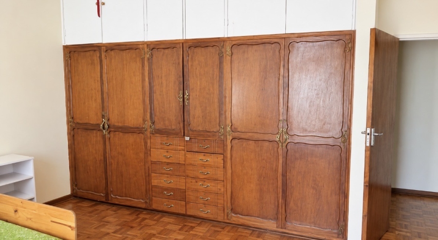 4 Bedroom Property for Sale in Trompsburg Free State